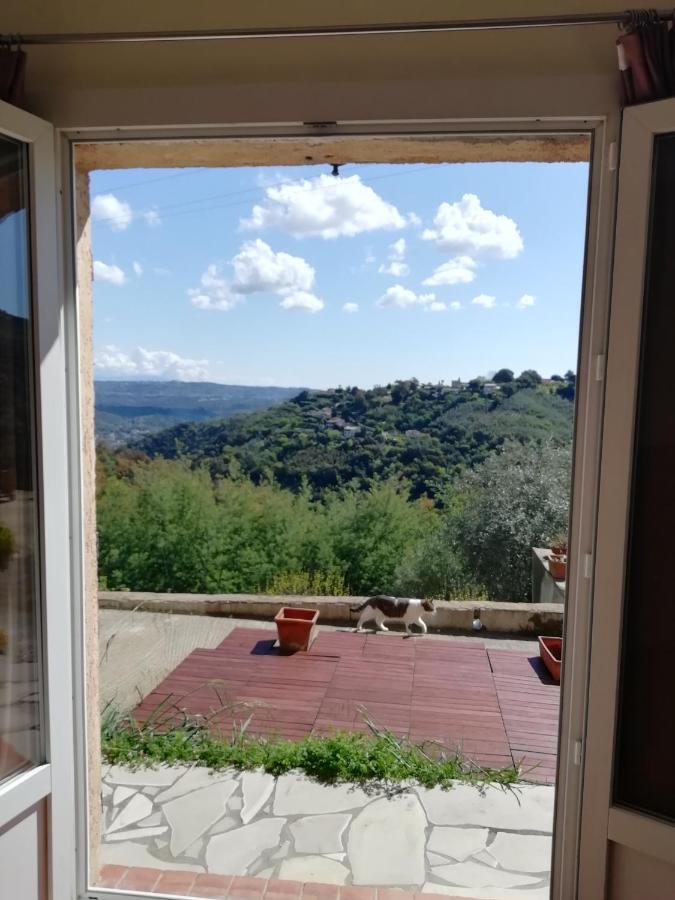 Amoureux Du Calme Et De La Nature Tanneron Exterior photo